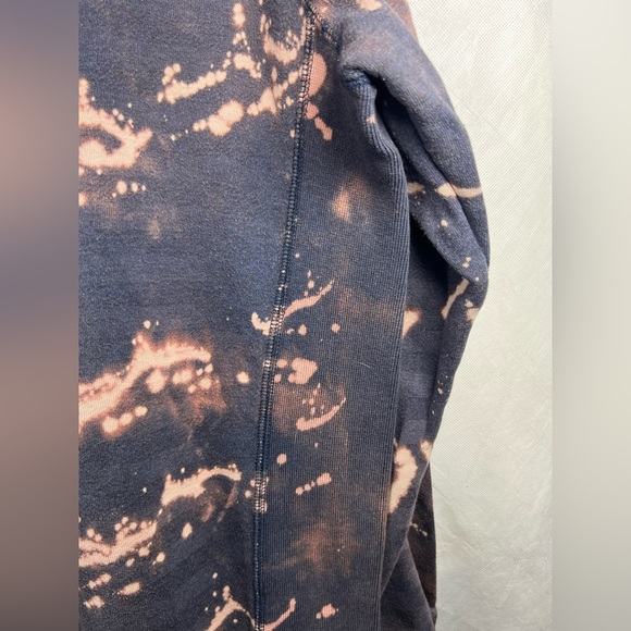 Vintage Y2K Nike Sweater In A Tie Dye Pattern Zippered Pocket Size Medium - Picture 2 of 8